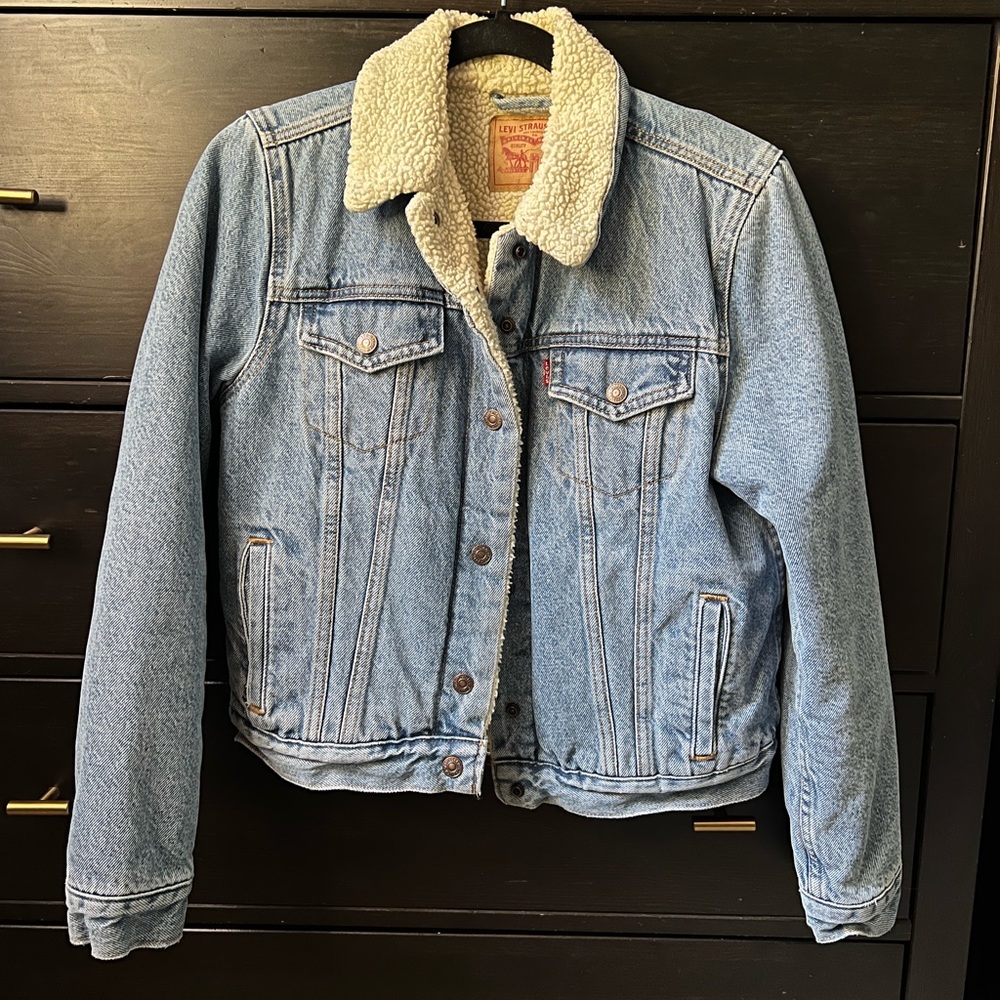 Levi’s Sherpa denim jacket
